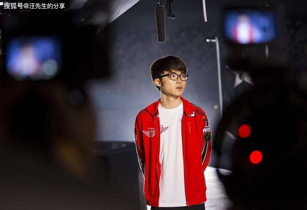 CSGO BLAST秋季赛：G2 2-0轻取BIG，m0NESY MVP！