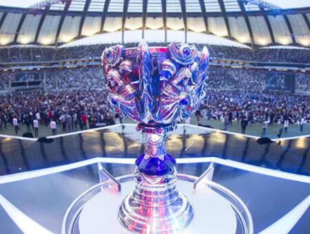 徐秀在睡觉吗？ Crow 被抓住并失去知觉。Hype的艾希箭矢精准引导， OKSavingsBank BRION 领先。