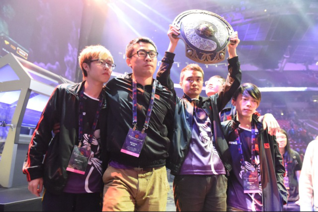 ON：对自己期望越来越好 希望先和队伍一起拿一座LPL冠军