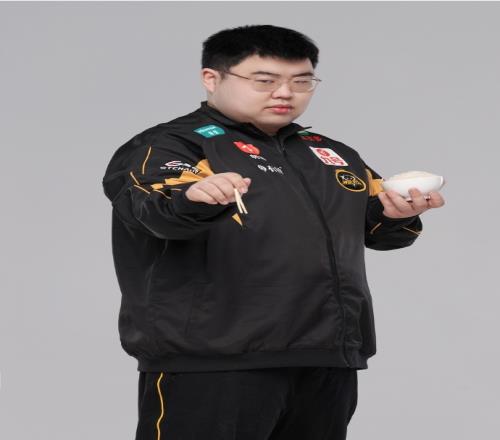 英雄联盟LPL夏季季后赛，V5首次季后赛之路就此被SN打断