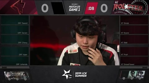 The MongolZ , Mouz , aurora , 和 Vitality 将参加 BLAST Bounty Fall 2025 LAN 决赛