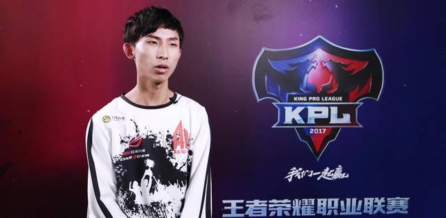 FaZe和 Fnatic 在2025年StarLadder布达佩斯Major的首场比赛中取得胜利